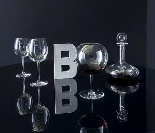 网红拉酒杯,一场视觉盛宴与社交风潮的碰撞
